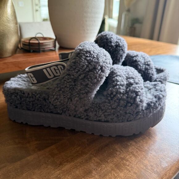 Ugg Women's Oh Fluffita Natural Sandals. - Picture 2 of 7